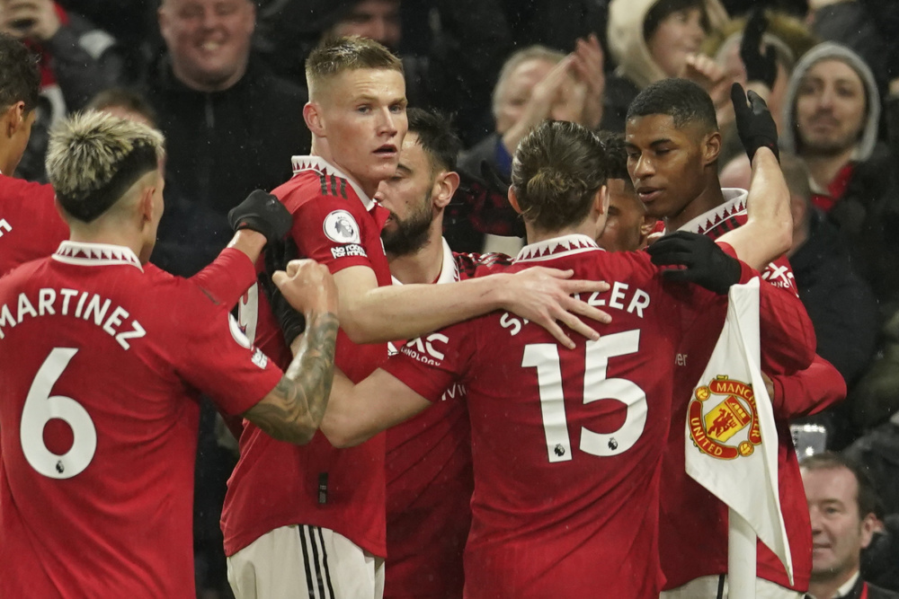 通过细腻的 通过细腻的